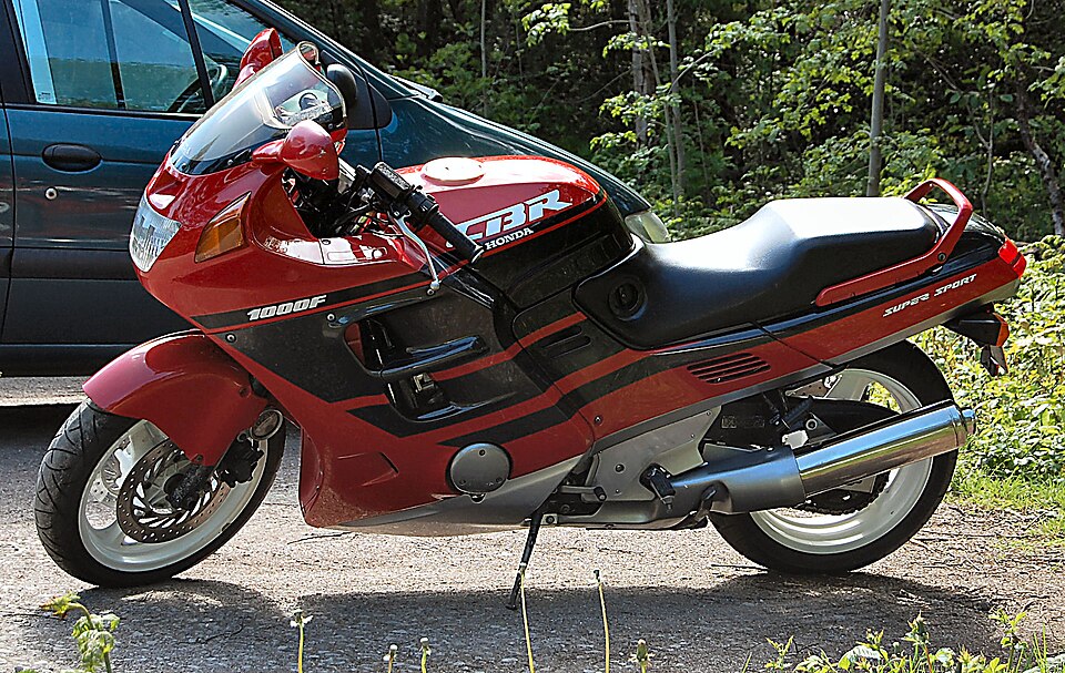 Motocykl przygotowany do bezpiecznego transportu